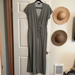 Banana Republic Pant Jumpsuit. Size L.